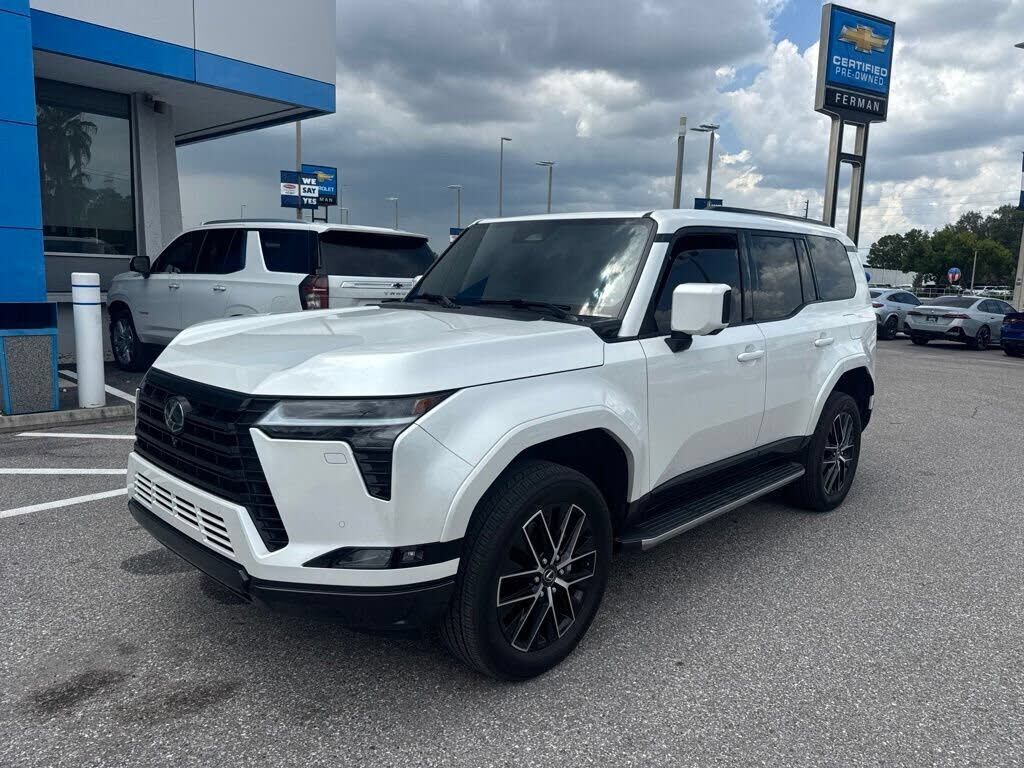 2024 LEXUS GX