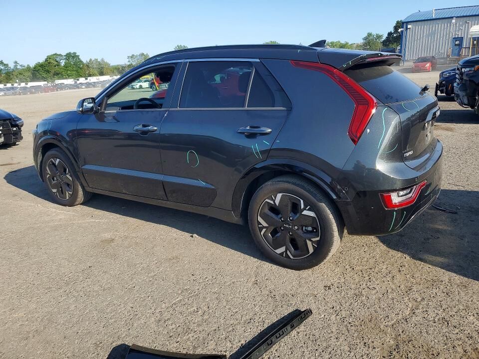 2025 KIA Niro