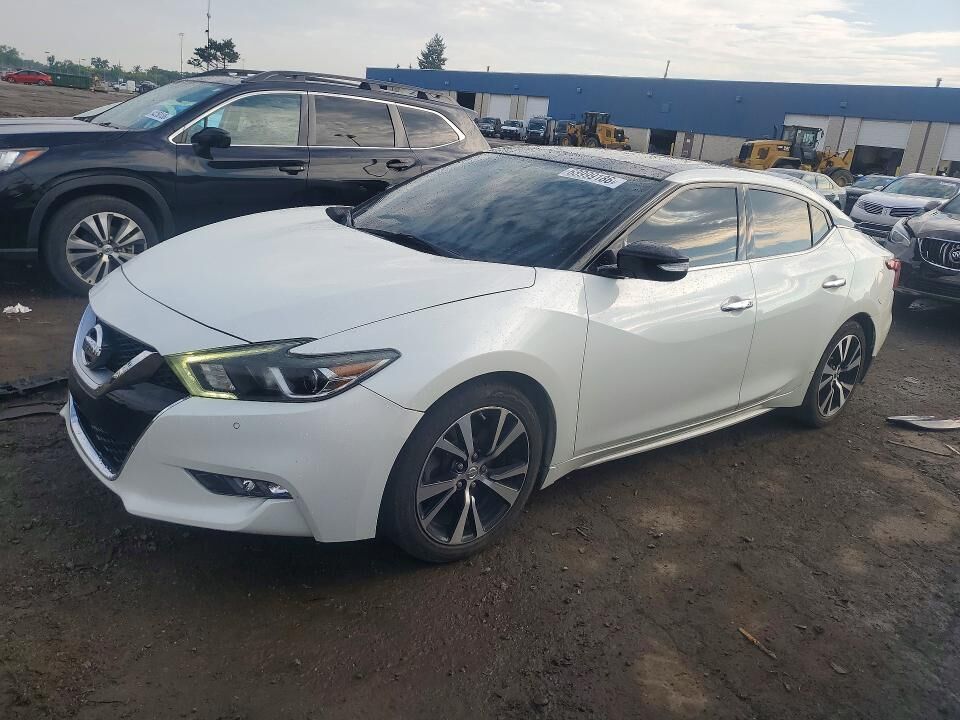 2017 NISSAN Maxima