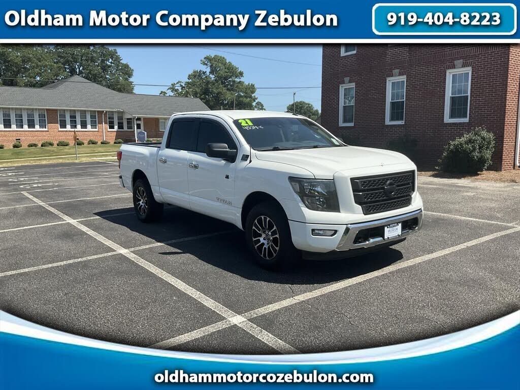 2021 NISSAN Titan
