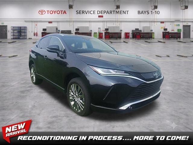 2024 TOYOTA Venza