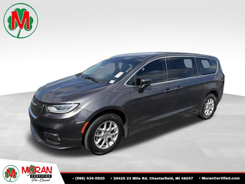 2023 CHRYSLER Pacifica