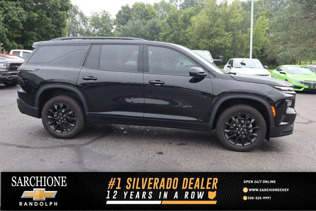 2024 CHEVROLET Traverse