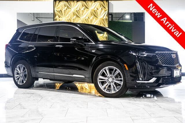2024 CADILLAC XT6