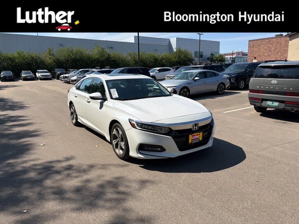 2018 HONDA Accord