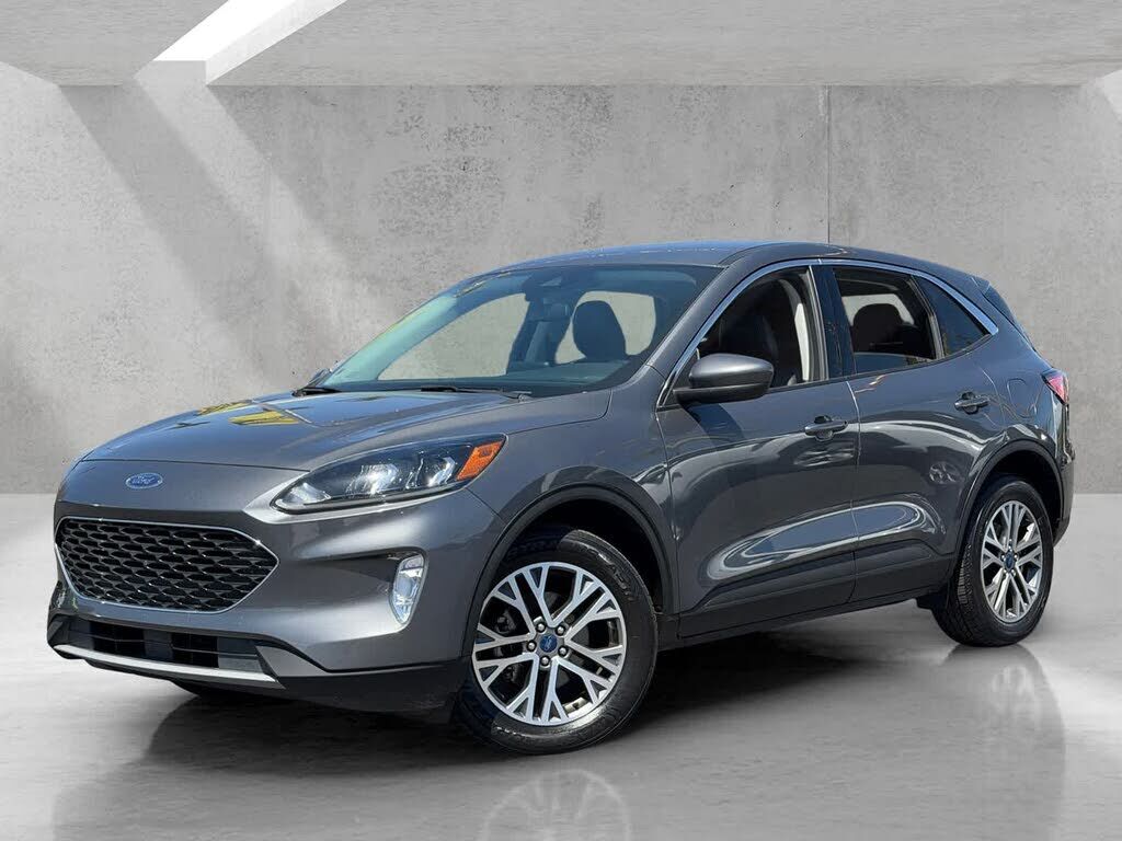2022 FORD Escape