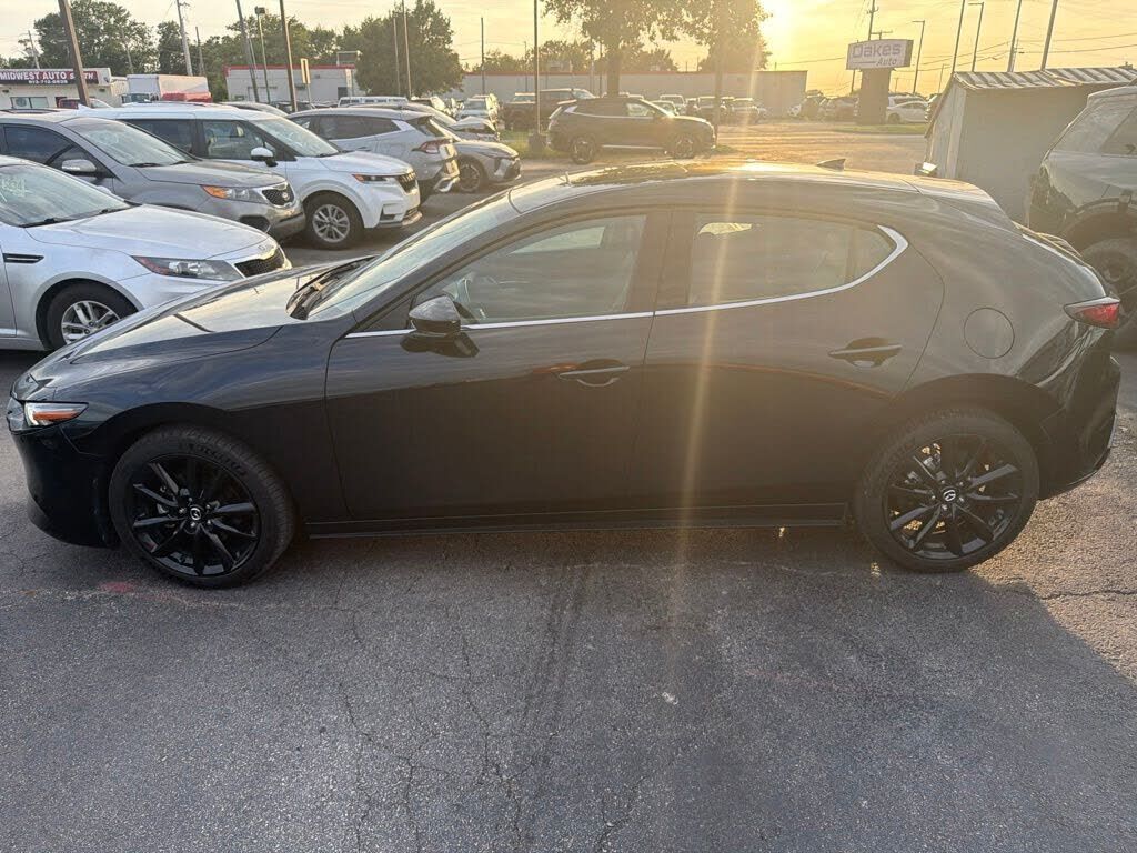 2023 MAZDA Mazda3
