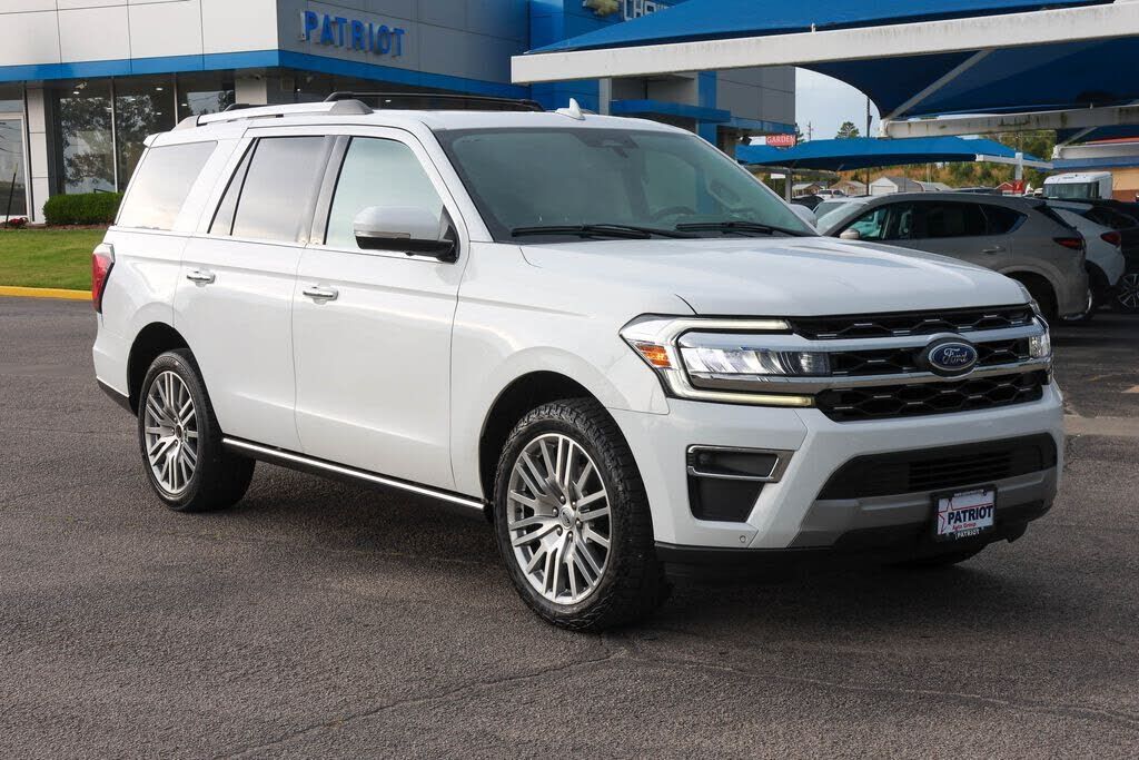 2024 FORD Expedition