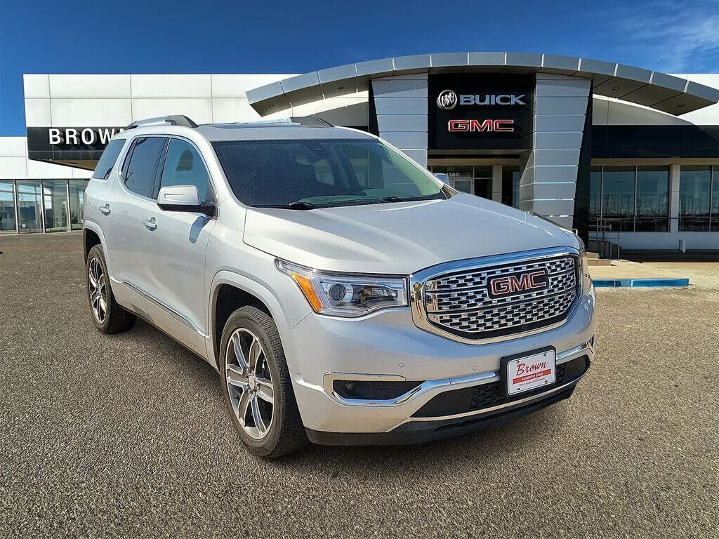 2017 GMC Acadia