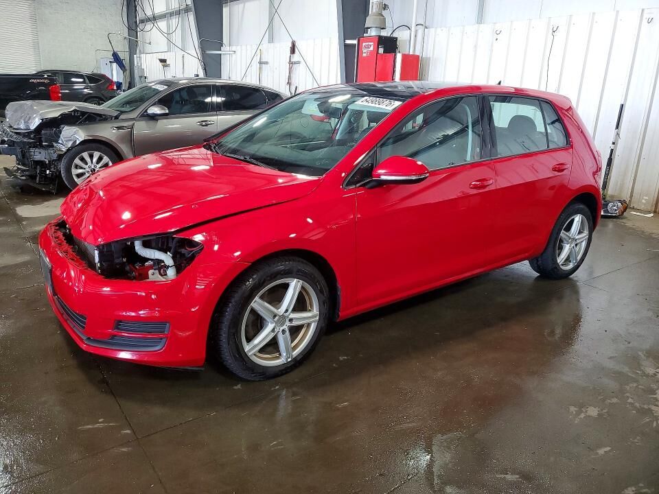2017 VOLKSWAGEN Golf