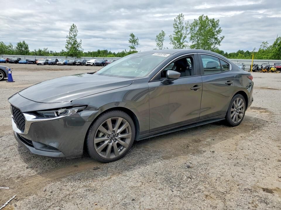 2022 MAZDA Mazda3
