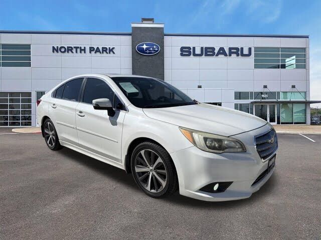 2017 SUBARU Legacy
