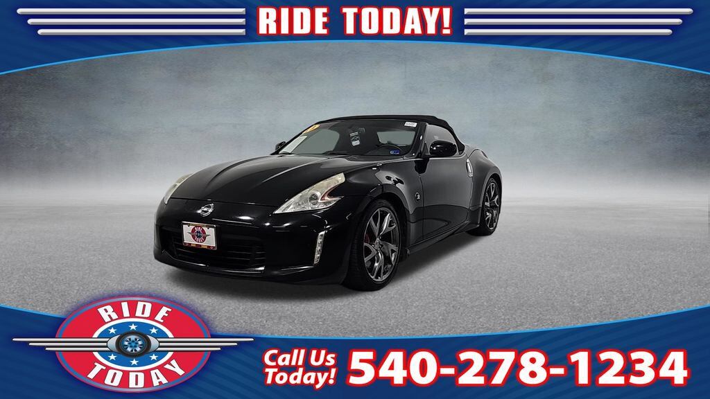 2013 NISSAN 370Z