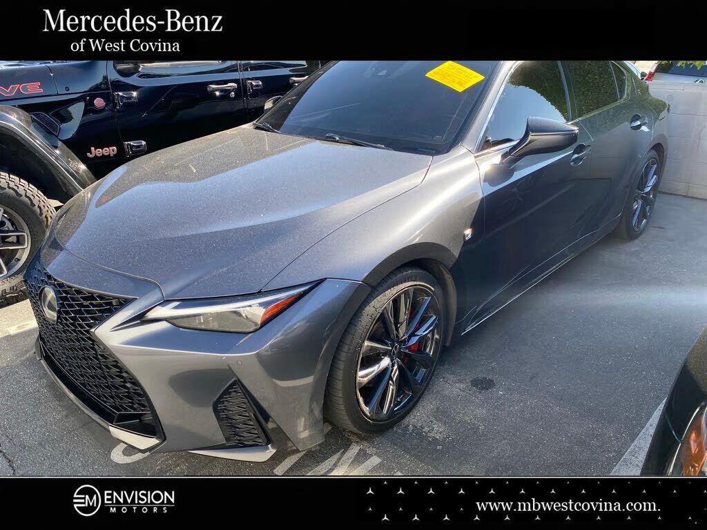 2023 LEXUS IS
