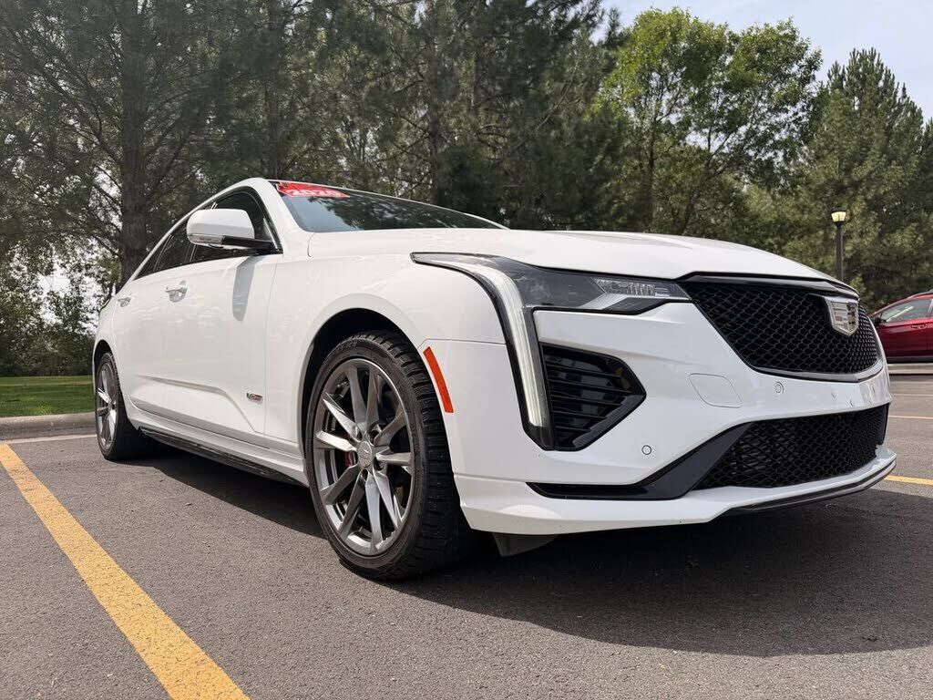 2020 CADILLAC CT4