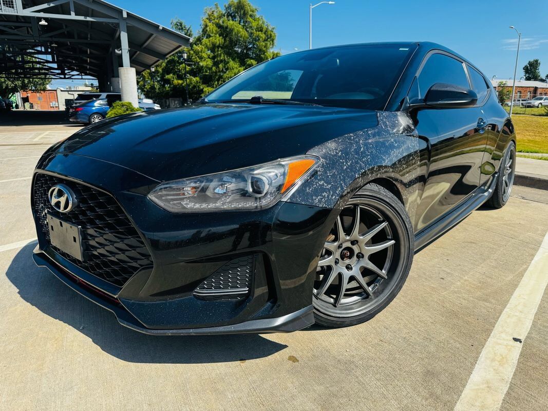 2019 HYUNDAI Veloster