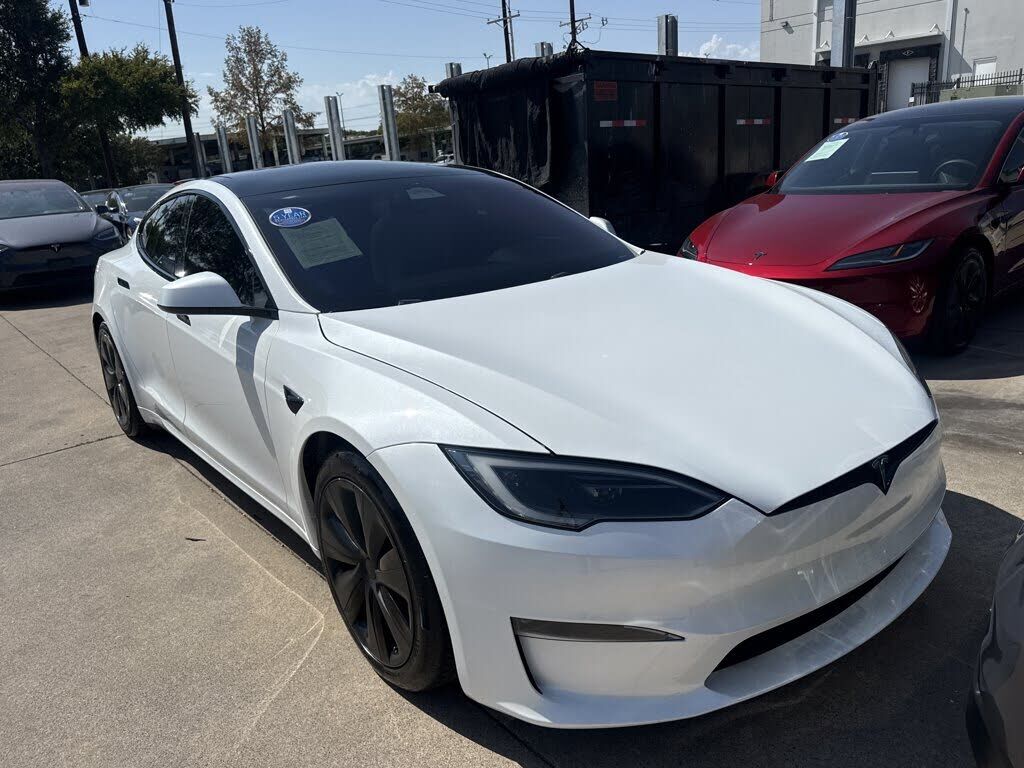 2023 TESLA Model S