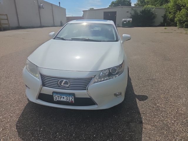 2013 LEXUS ES