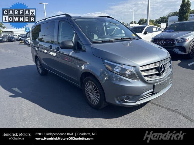 2019 MERCEDES-BENZ METRIS