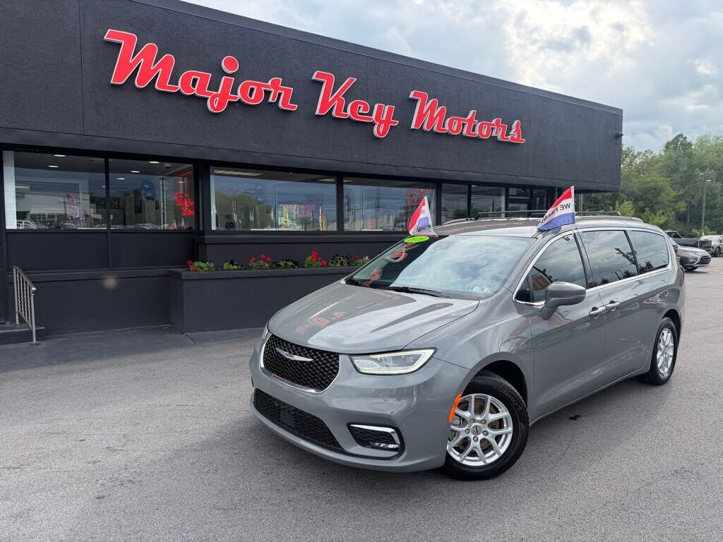 2022 CHRYSLER Pacifica