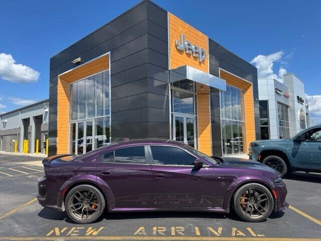 2022 DODGE Charger