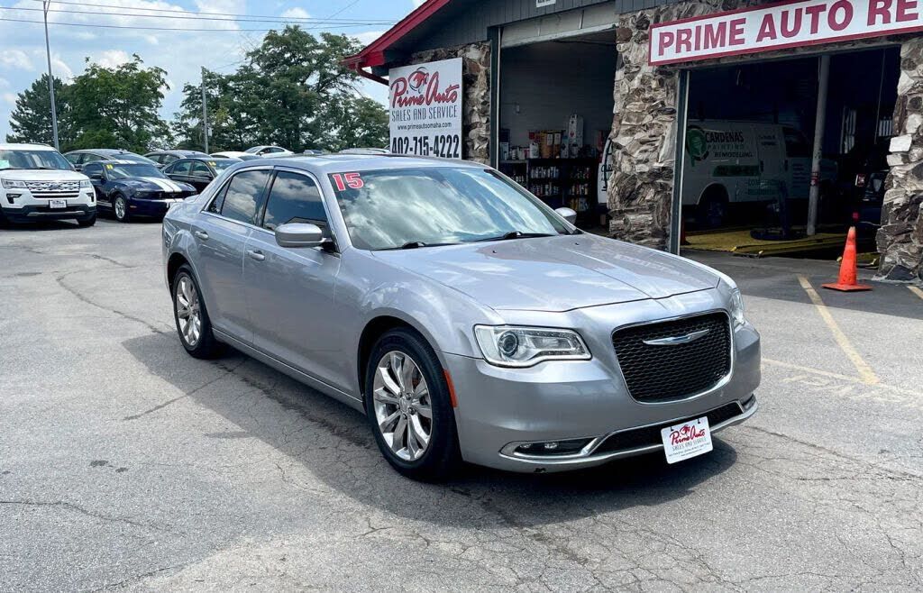 2015 CHRYSLER 300