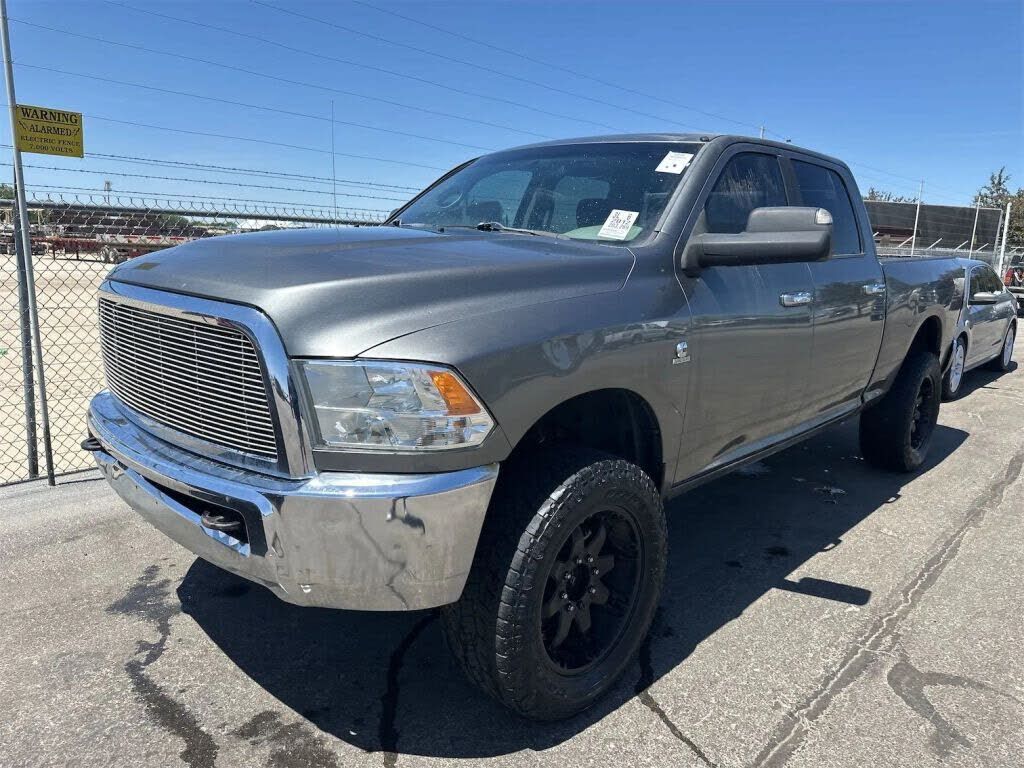 2012 DODGE Ram