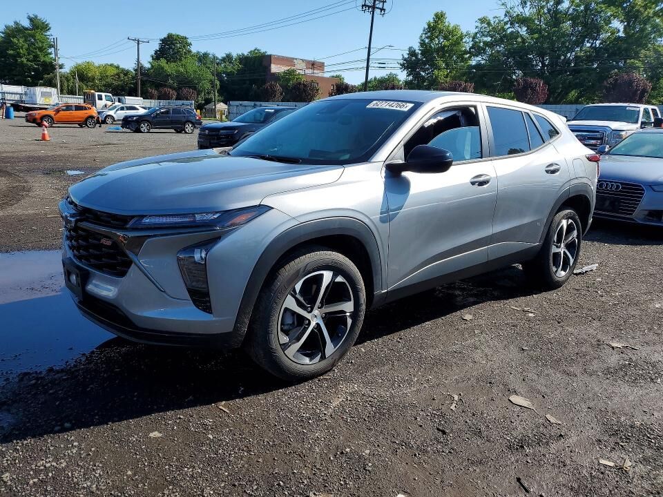 2024 CHEVROLET Trax