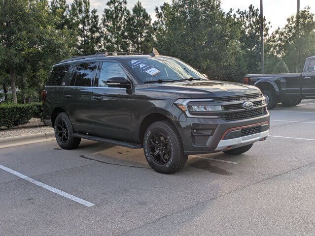 2022 FORD Expedition