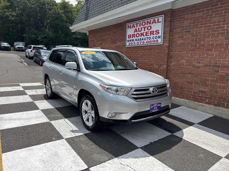 2012 TOYOTA Highlander