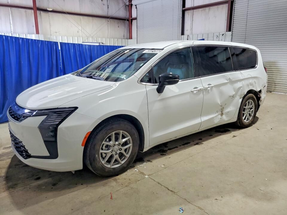 2027 CHRYSLER Pacifica