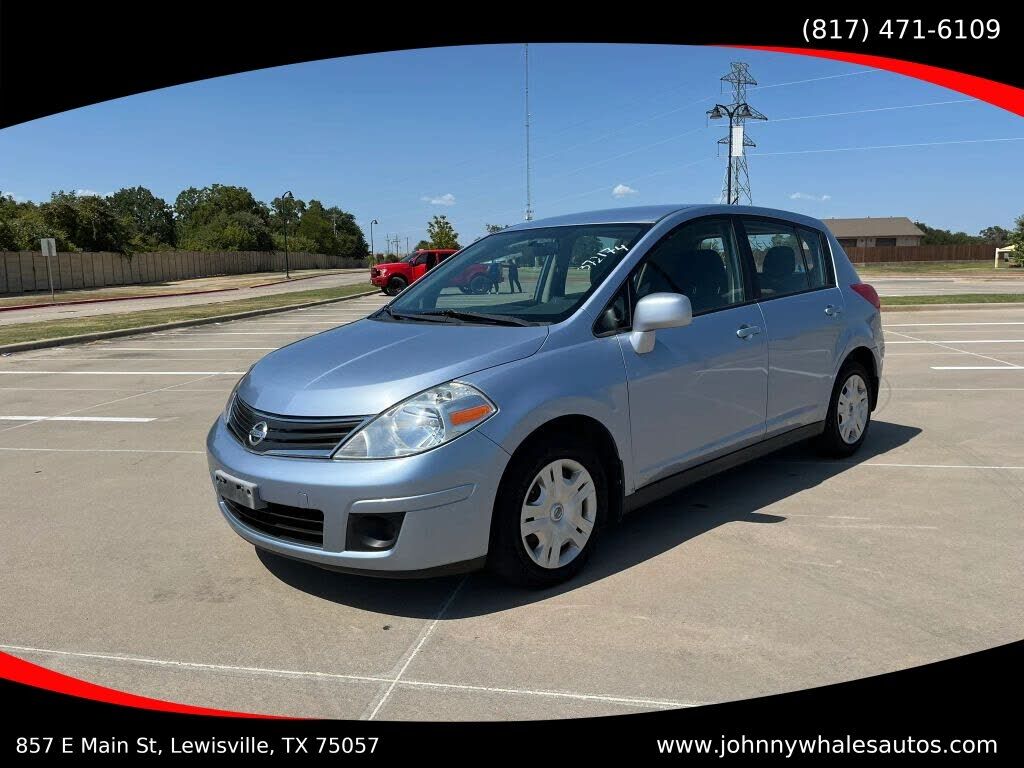 2011 NISSAN Versa