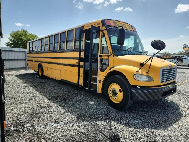 2010 FREIGHTLINER B2 Bus Chassis