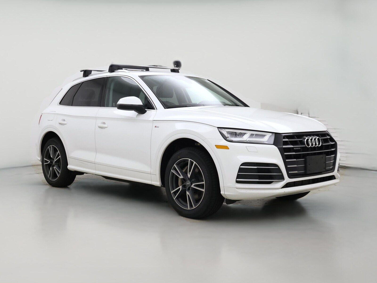 2020 AUDI Q5 e