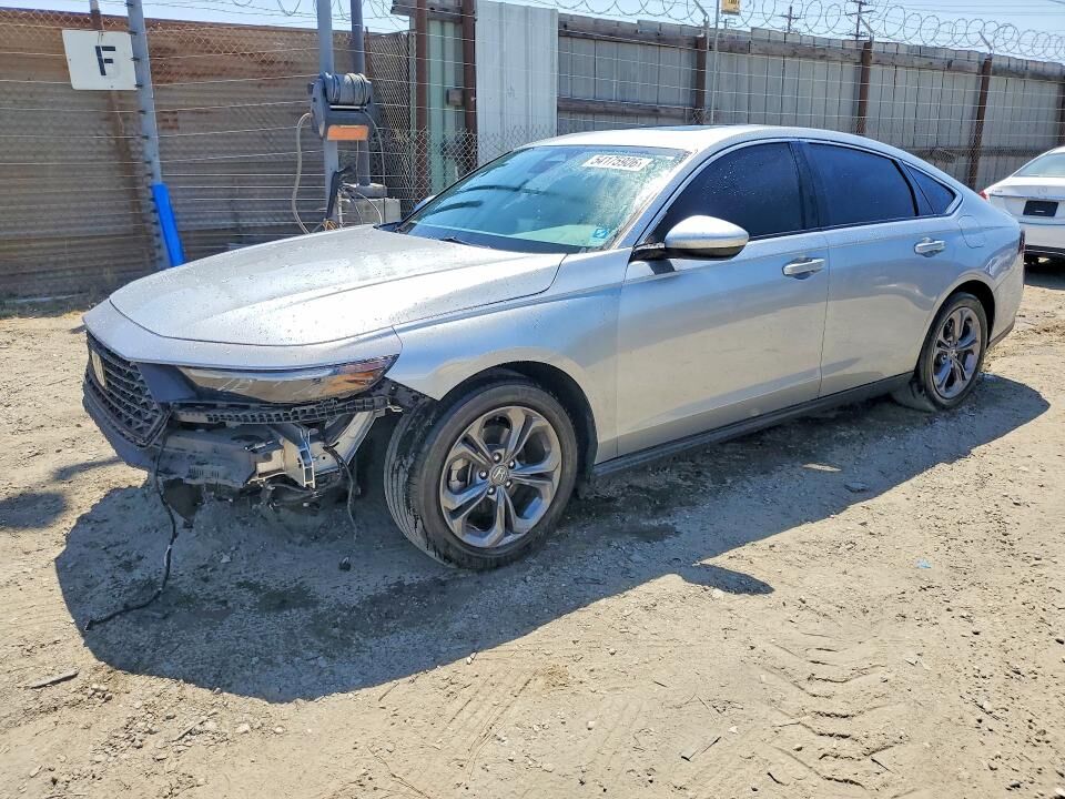 2024 HONDA Accord
