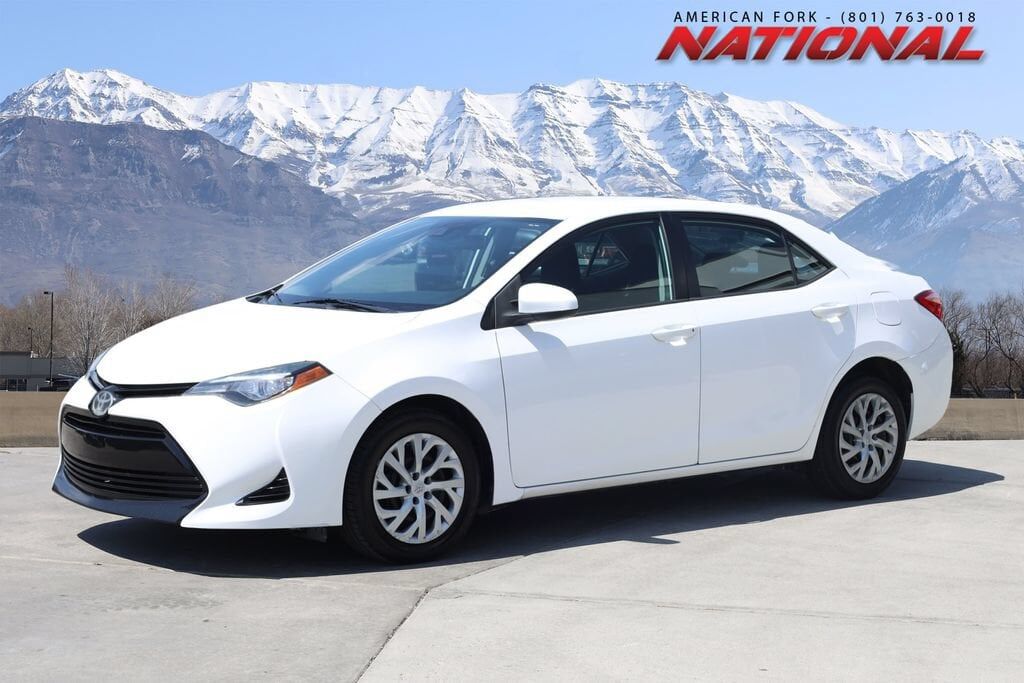 2017 TOYOTA Corolla