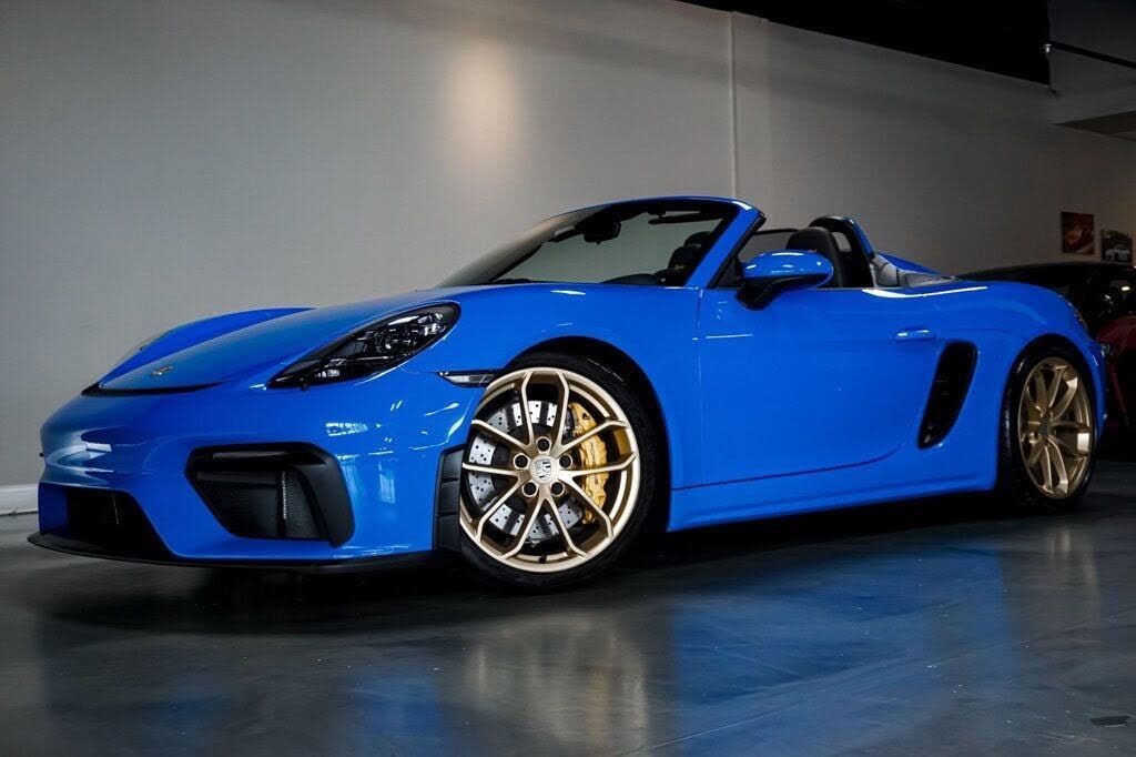 2023 PORSCHE 718