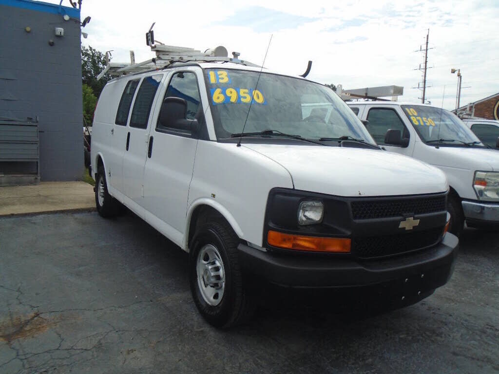 2013 CHEVROLET Express