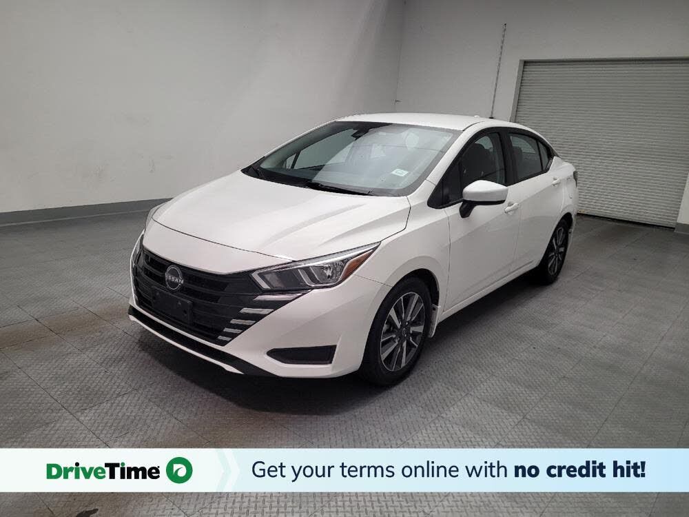 2024 NISSAN Versa