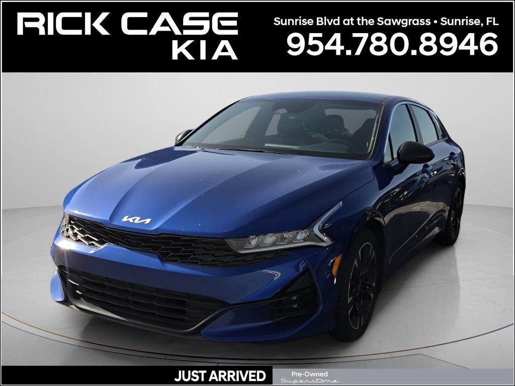 2022 KIA K5