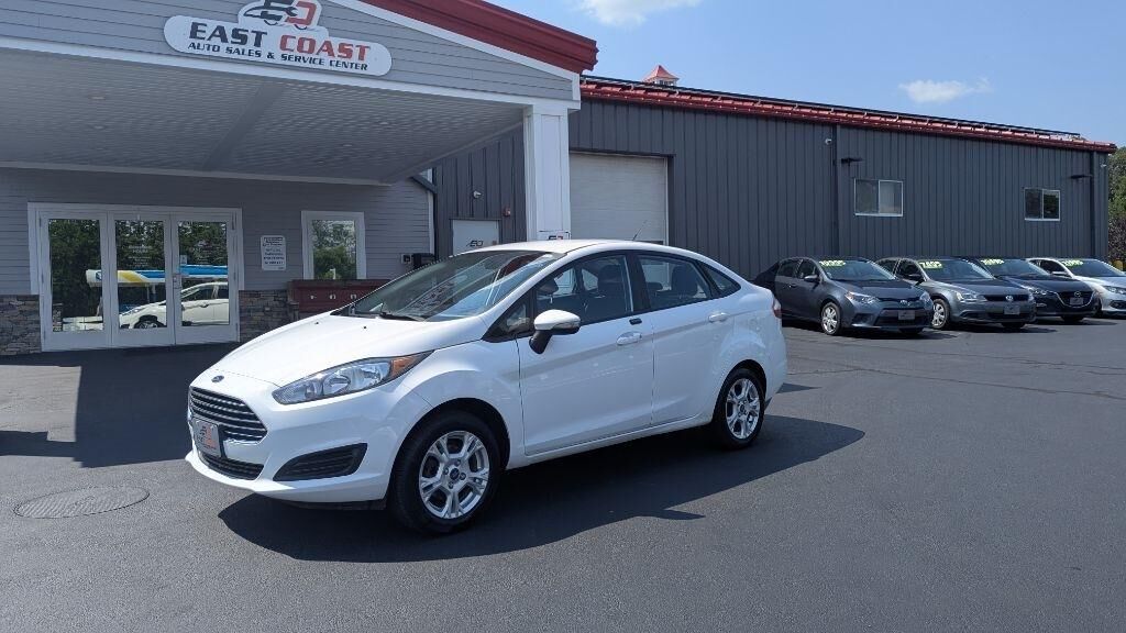 2014 FORD Fiesta