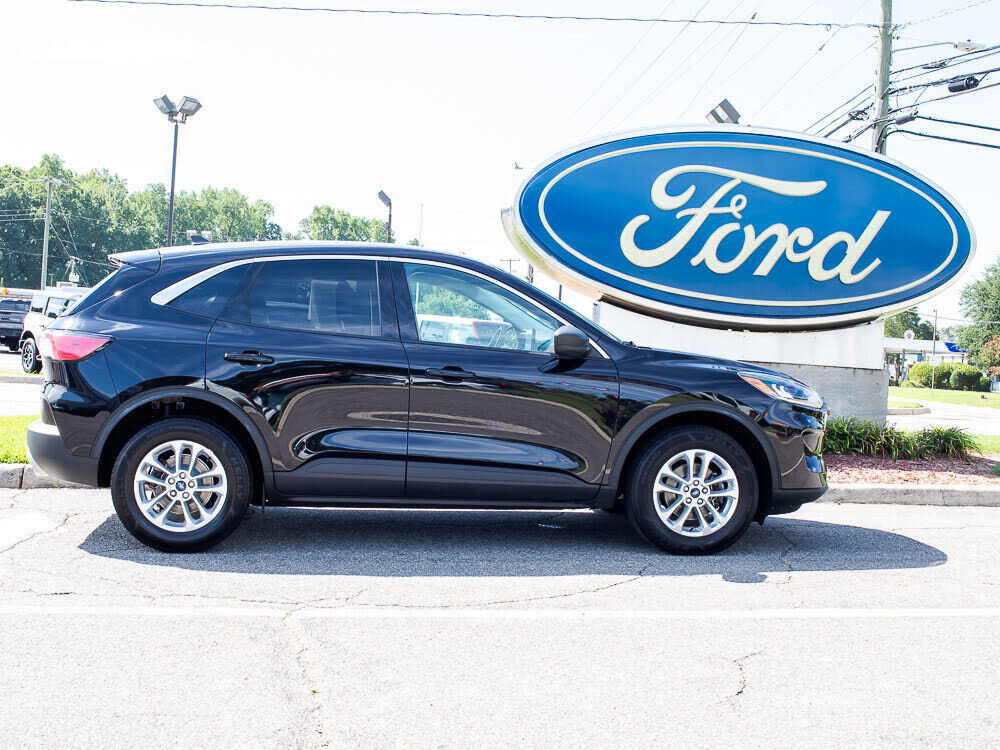 2022 FORD Escape