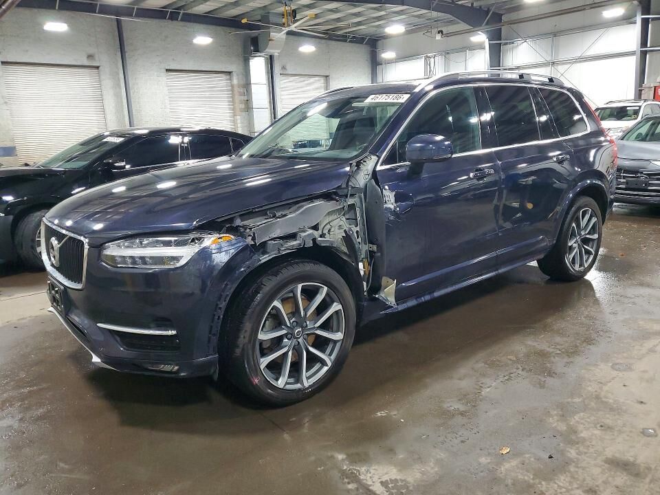 2019 VOLVO XC90