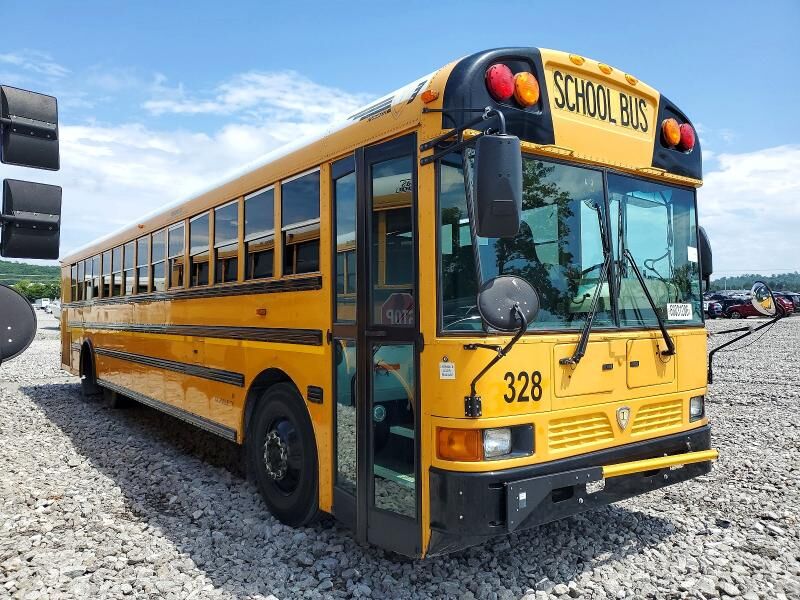 2016 IC BUS PB305