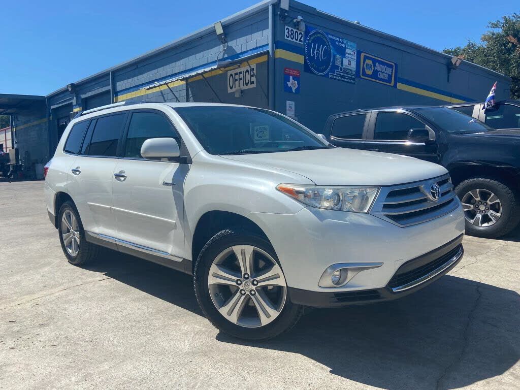 2012 TOYOTA Highlander