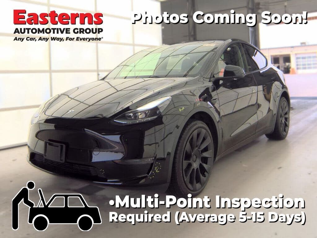 2023 TESLA Model Y