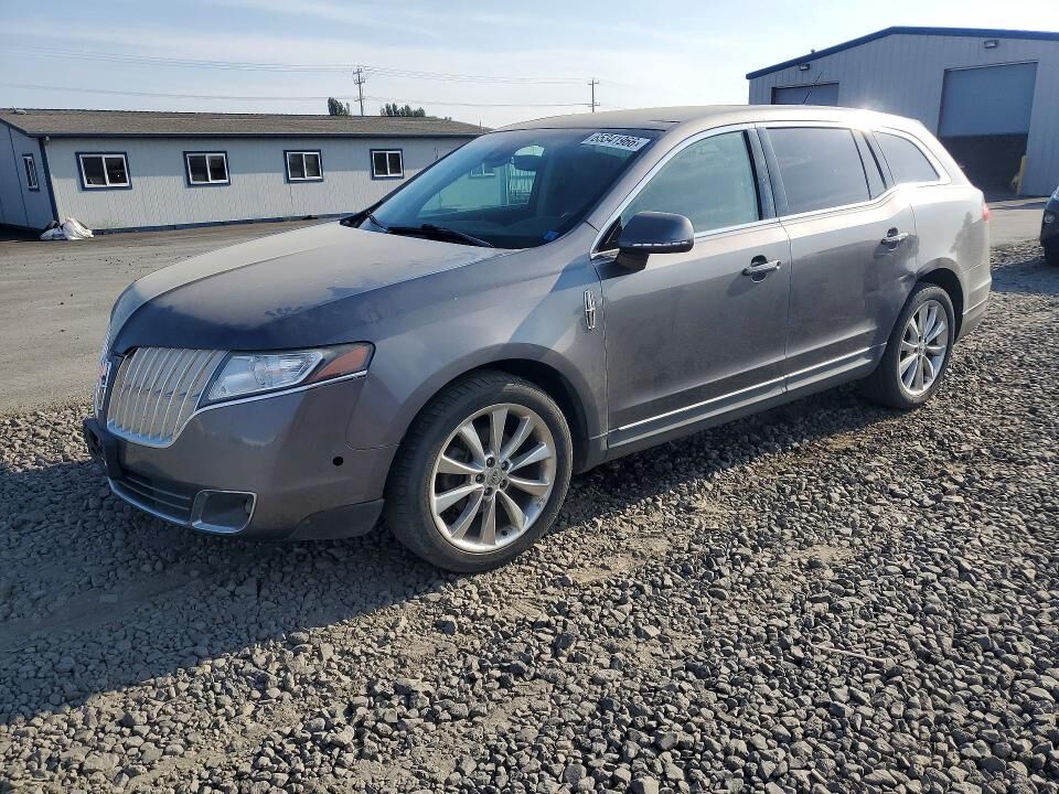 2010 LINCOLN MKT