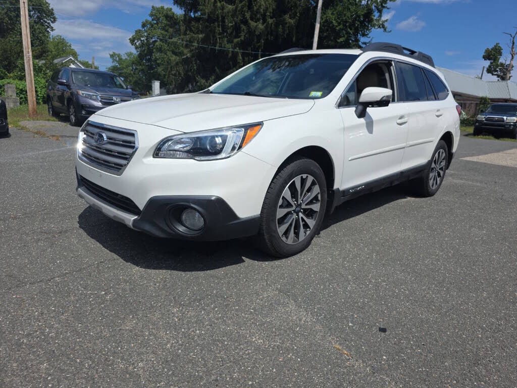 2017 SUBARU Outback