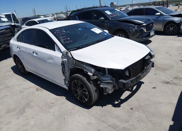 2024 KIA Forte