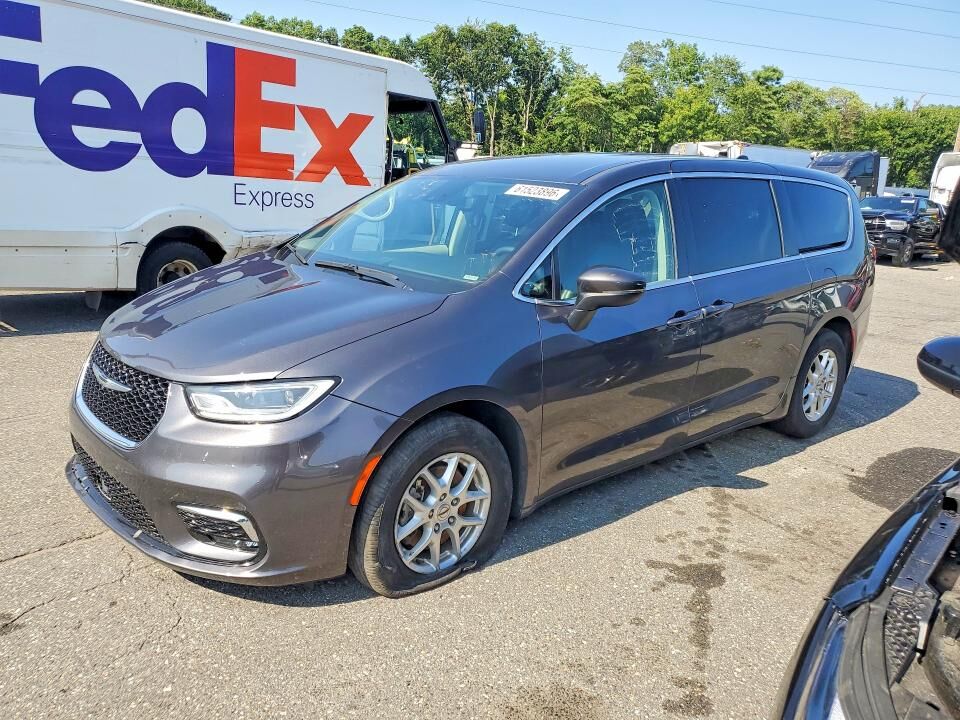 2023 CHRYSLER Pacifica